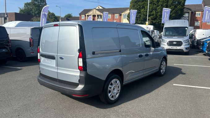 Ford Transit Connect 230 L2 Diesel 2.0 EcoBlue 102ps Trend Van - Image 10